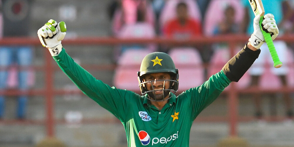 Shoaib Malik Biography : Career, Personal Life, Awards Shoaib Malik Biography : Career, Personal Life, Awards