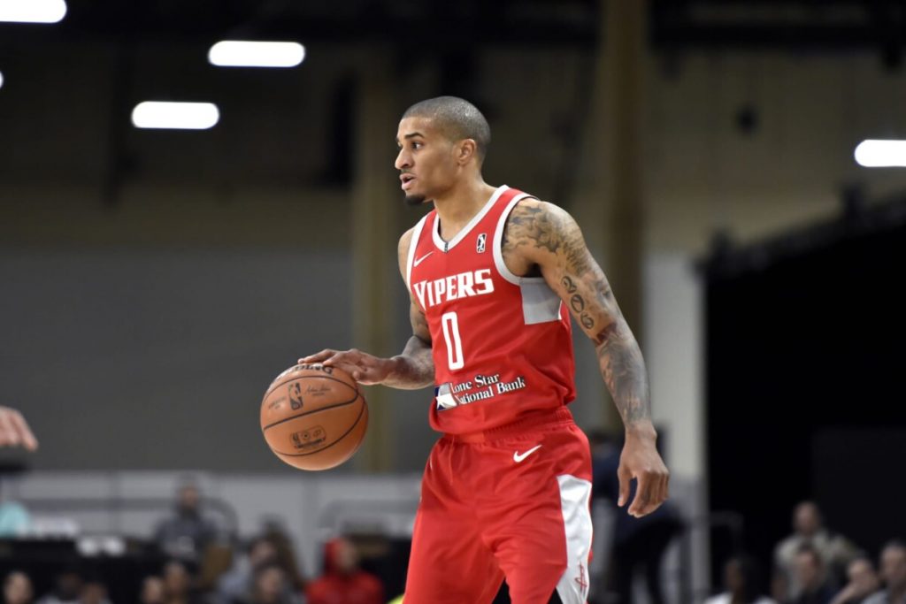 11 Warriors Players Who Could Leave the 2024 Offseason  