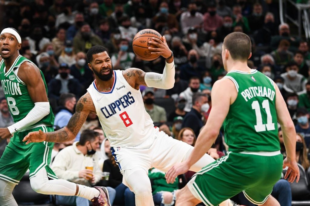 A month before the new season, every NBA team makes 1 trade A month before the new season, every NBA team makes 1 trade