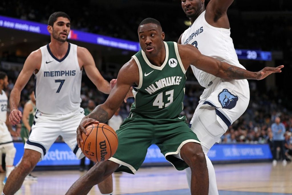 Milwaukee Bucks vs Memphis Grizzlies: Prediction (2024) Milwaukee Bucks vs Memphis Grizzlies: Prediction (2024)