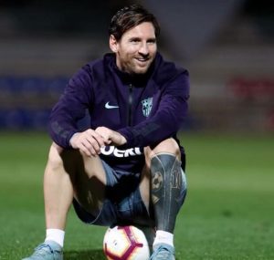 10 Best Lionel Messi hairstyles - Epic Hair evolution  