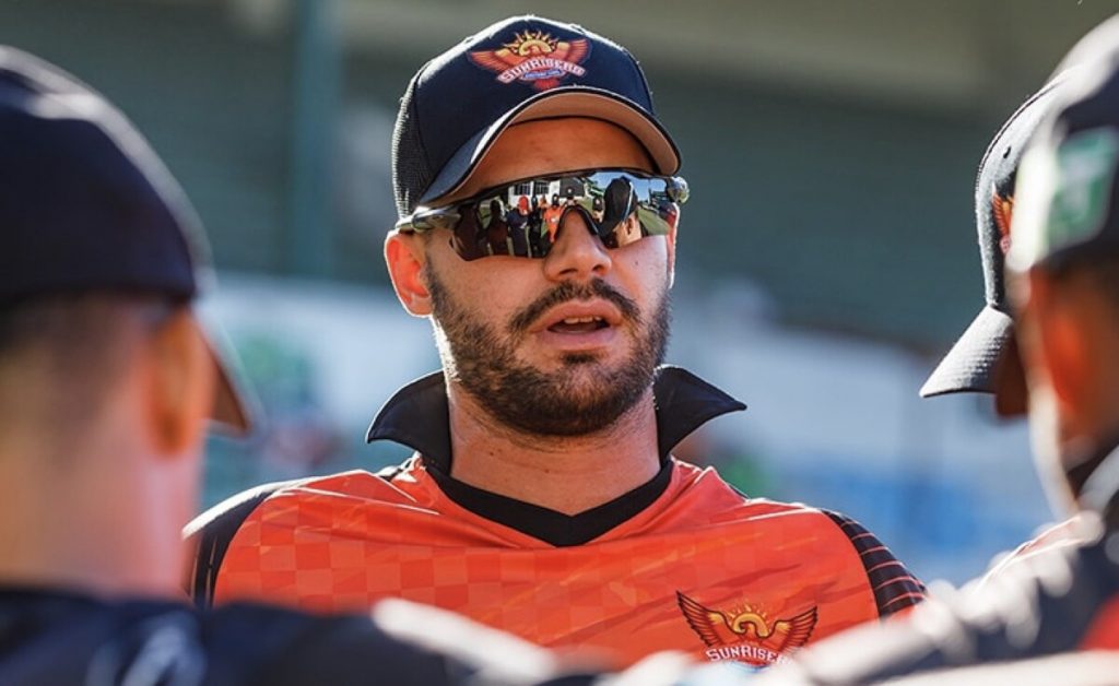 Unveiling The Salary Figures of IPL 2024 Captains  