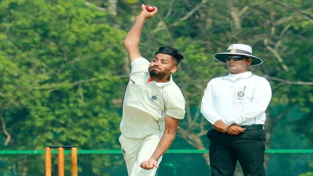 Crickets Young Pacer, Avesh Khan Biography Crickets Young Pacer, Avesh Khan Biography