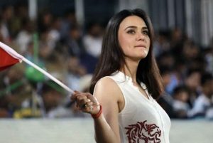 Bollywood actors and their favourite sport  