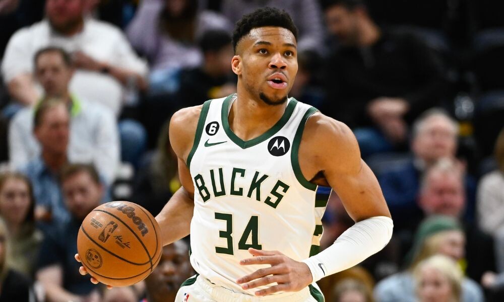 Giannis Antetokounmpo breaks 5 records in game vs Pacers Giannis Antetokounmpo breaks 5 records in game vs Pacers