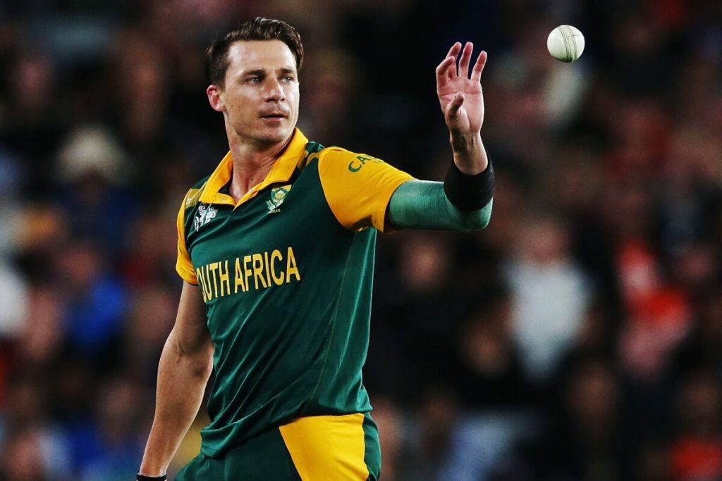 Know The Best Swing Bowlers Of All Time | Top 10 List  