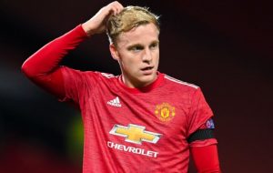 5 epic Footballers should leave club before transfer  