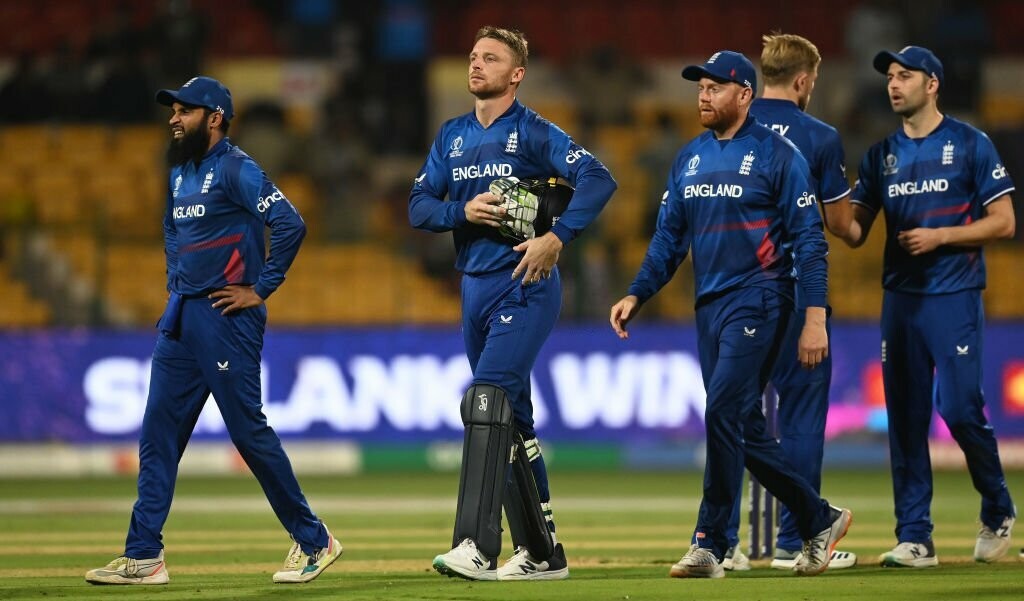 Eoin Morgan calls England coaching rumors "far-fetched" Eoin Morgan calls England coaching rumors "far-fetched"