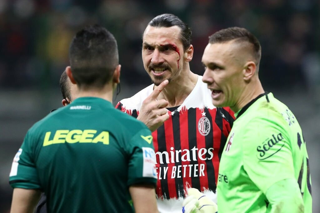 Zlatan Ibrahimovic Wants to Play James Bond Villain Zlatan Ibrahimovic Wants to Play James Bond Villain