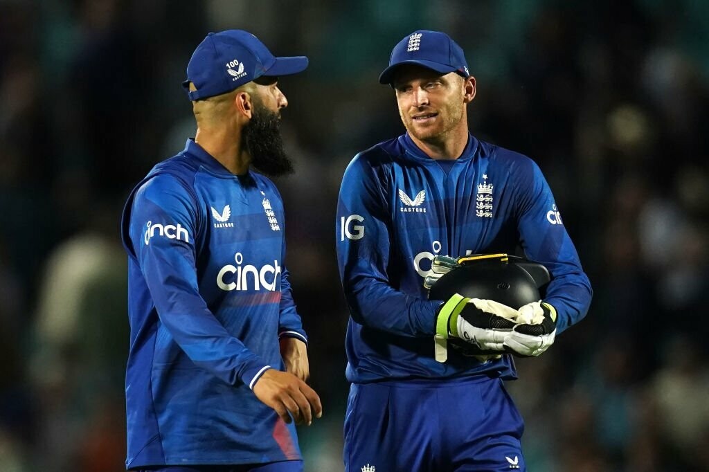 Moeen Ali Urges Senior Players to Step Aside for Young Ones Moeen Ali Urges Senior Players to Step Aside for Young Ones