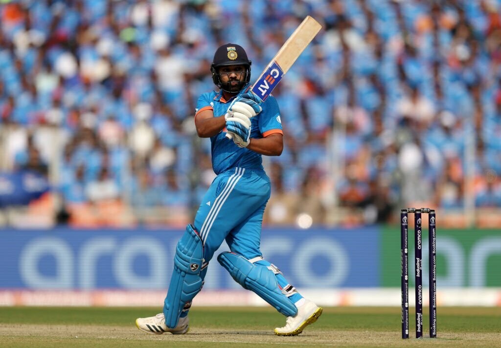 Rahul Dravid Hails Rohit Sharma Despite WC Final Heartbreak Rahul Dravid Hails Rohit Sharma Despite WC Final Heartbreak
