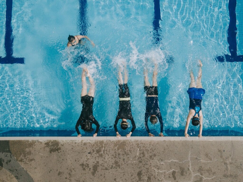 A Comprehensive Guide to Becoming a Confident Swimmer A Comprehensive Guide to Becoming a Confident Swimmer
