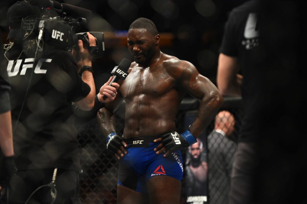 Most Heartbreaking Retirement Bouts In The History Of MMA  