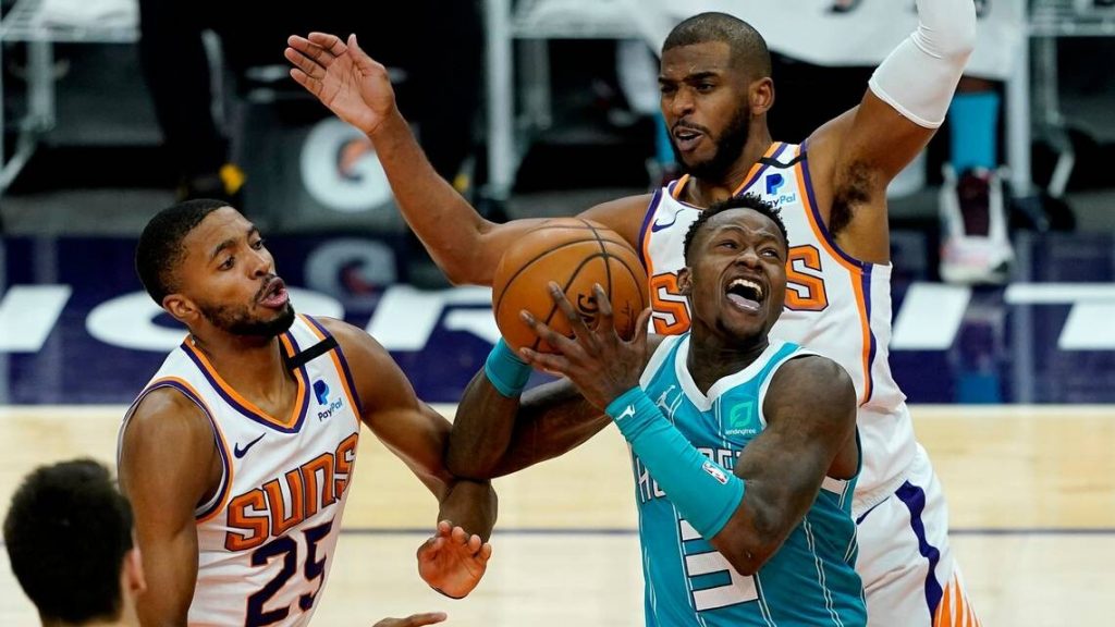 A month before the new season, every NBA team makes 1 trade A month before the new season, every NBA team makes 1 trade