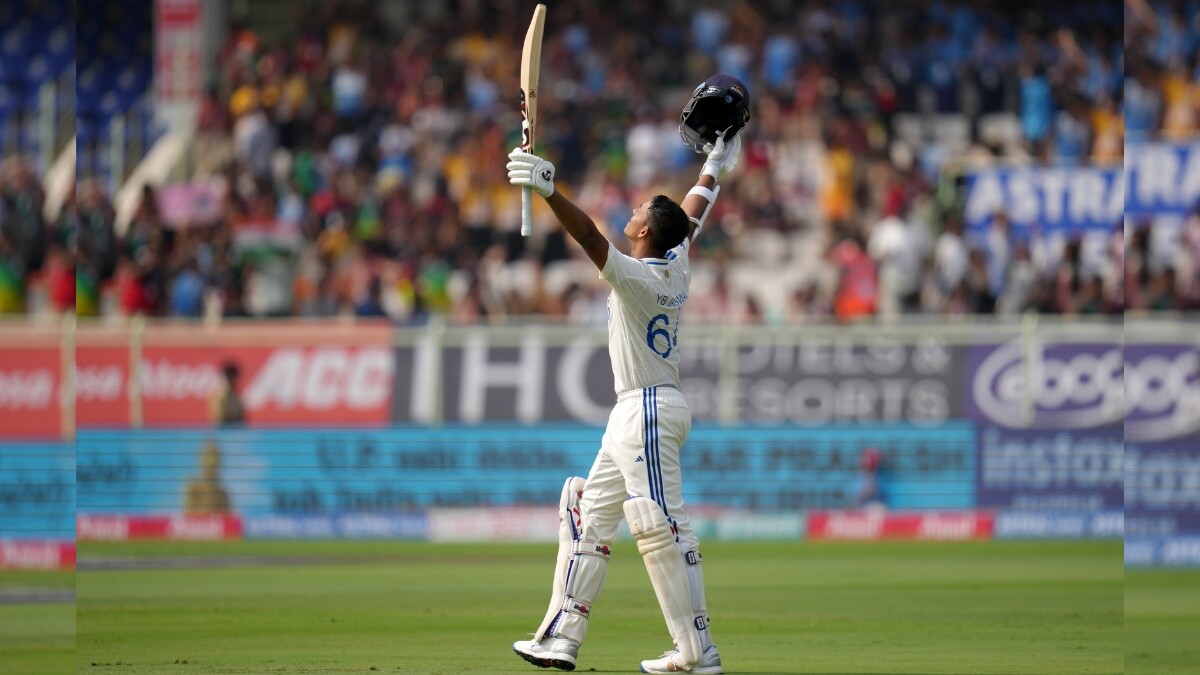 Yashasvi Jaiswal: Third youngest batter to score double ton Yashasvi Jaiswal: Third youngest batter to score double ton
