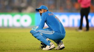 Veteran players & fans pour praises for cricketer KL Rahul Veteran players & fans pour praises for cricketer KL Rahul