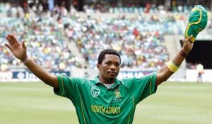 Former cricketer Makhaya Ntini sings song for CSK fans  