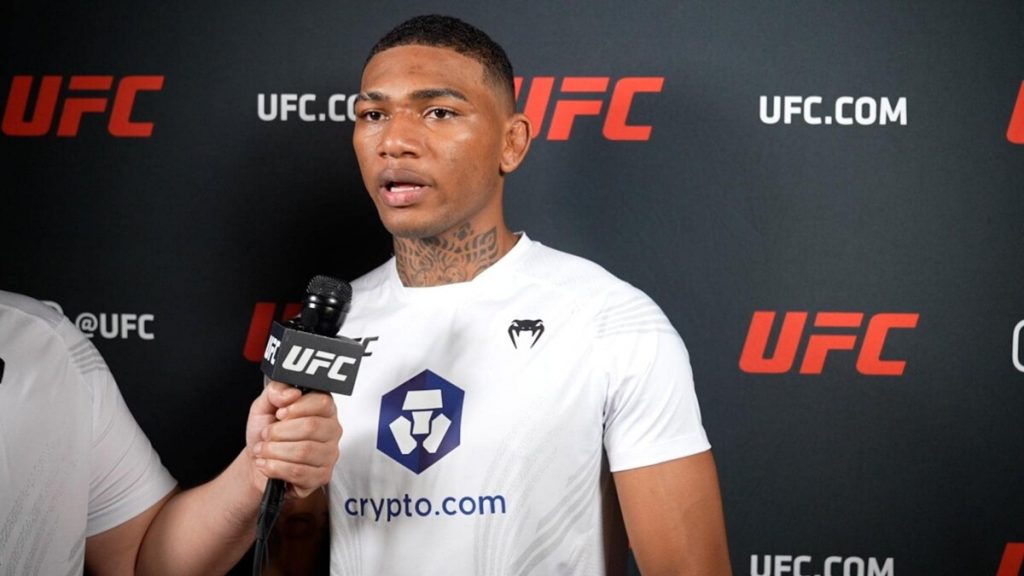UFC Fighters Who Never Lost a Fight In Their Career  