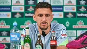 Longest serving one club men in Bundesliga Longest serving one club men in Bundesliga