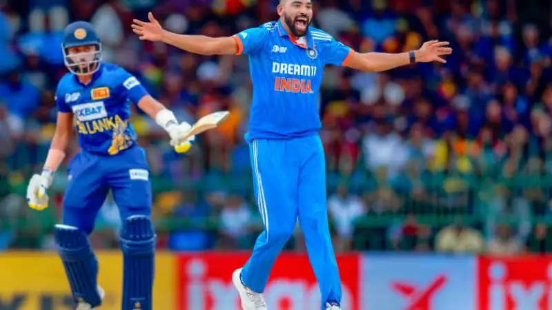 Mohammed Siraj donates Prize Money to Ground Staff Mohammed Siraj donates Prize Money to Ground Staff