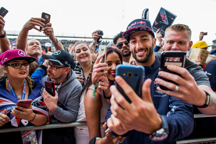 The Impact of Branding And E-Commerce in Sports The Impact of Branding And E-Commerce in Sports