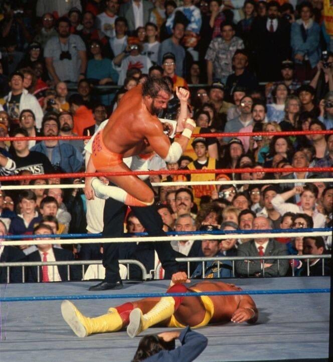 10 Best-Looking And Stunning Finishers In WWE History  