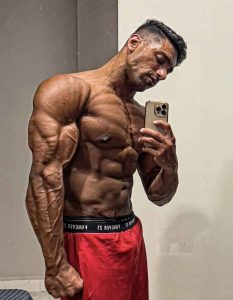 Top 20 most popular fitness influencers India Top 20 most popular fitness influencers India