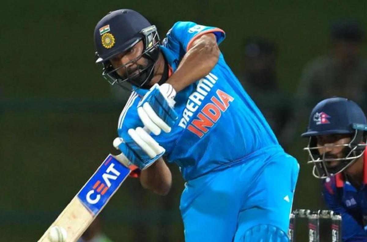 Rohit Sharma becomes 2nd fastest to reach 10,000 ODI Runs Rohit Sharma becomes 2nd fastest to reach 10,000 ODI Runs