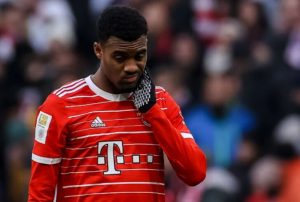 5 epic Footballers should leave club before transfer  