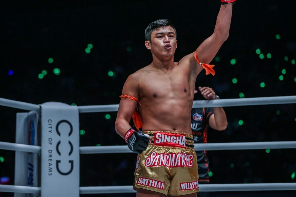 Top 7 South Paws in Muay Thai History  