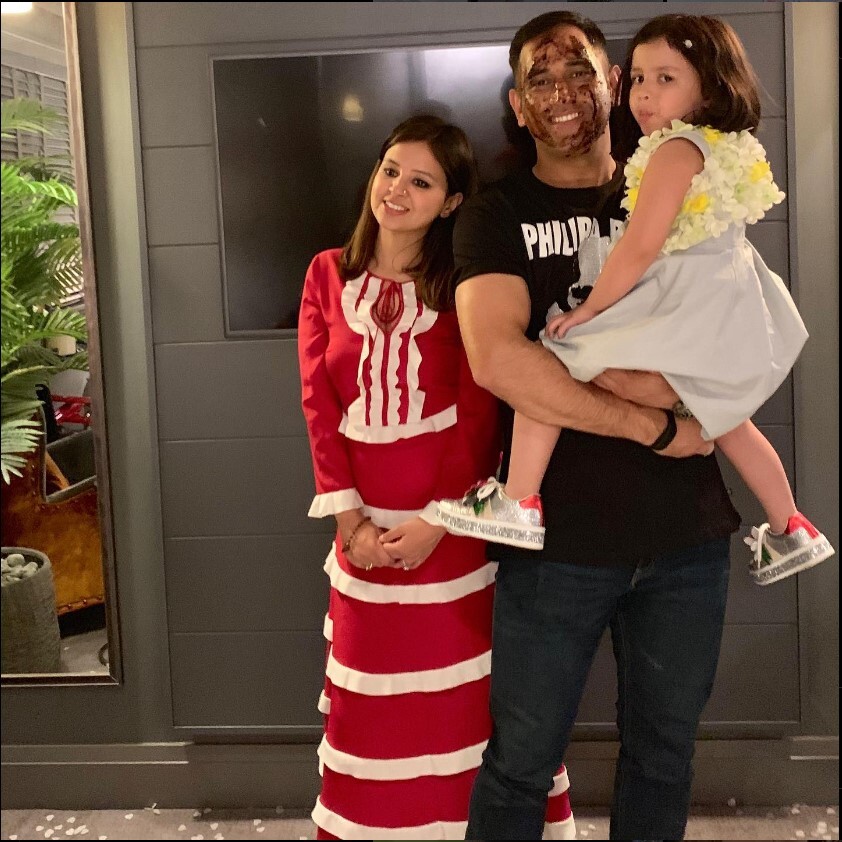 Meet The Charismatic Wonder MS Dhoni's Daughter Ziva Dhoni Meet The Charismatic Wonder MS Dhoni's Daughter Ziva Dhoni