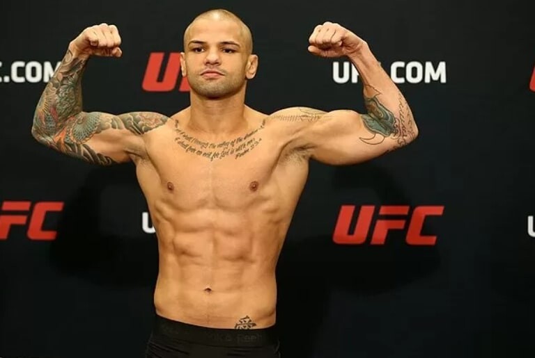 10 Best Muay Thai Fighters in the History of UFC 10 Best Muay Thai Fighters in the History of UFC