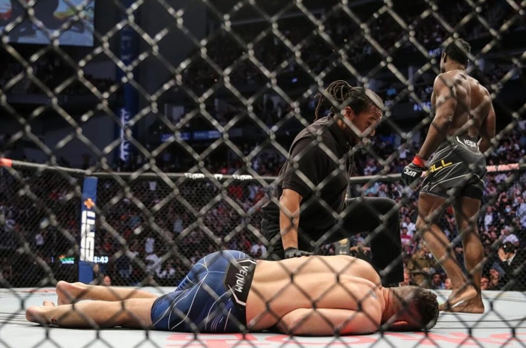 10 Most Horrifying Injuries In The History Of MMA 10 Most Horrifying Injuries In The History Of MMA