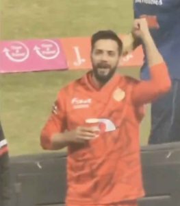 'dukh hota hai'- Cricketer Shadab Khan upset over taunts  