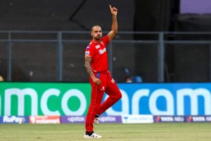 IPL 2024: Punjab Kings reveals their new jersey!  