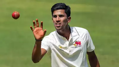 IPL 2024: RR & GT announces Replacements for Minz & Zampa  