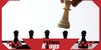 Why does white go first: सफ़ेद हमेशा पहले क्यों चलता है?  