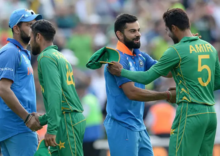 Unseen Pictures Of Virat Kohli That Will Melt Your Heart  
