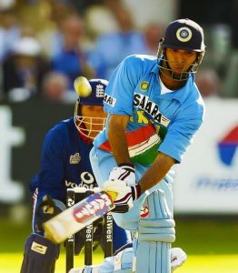 Top 5 Indian Cricketers with successful businesses Top 5 Indian Cricketers with successful businesses