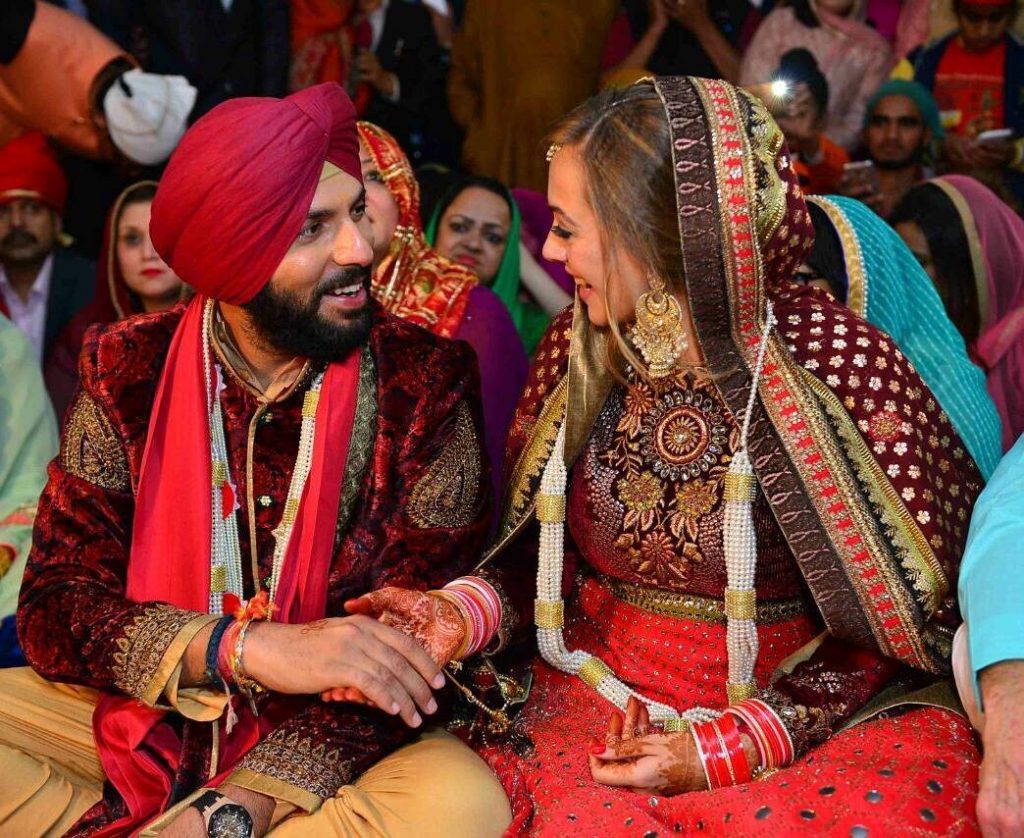 Indian cricketers who married Bollywood actresses   