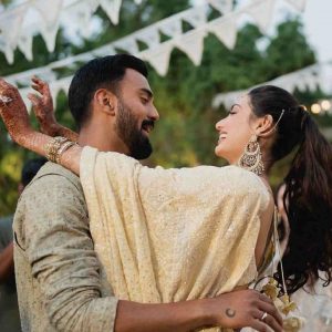 Birthday special - Athiya Shetty & KL Rahul romantic pics Birthday special - Athiya Shetty & KL Rahul romantic pics