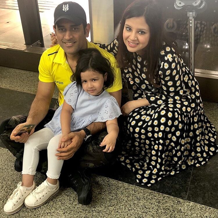 Meet The Charismatic Wonder MS Dhoni's Daughter Ziva Dhoni Meet The Charismatic Wonder MS Dhoni's Daughter Ziva Dhoni