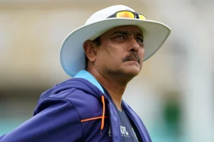 Former coach Ravi Shastri mocks viral yawning ball boy Former coach Ravi Shastri mocks viral yawning ball boy