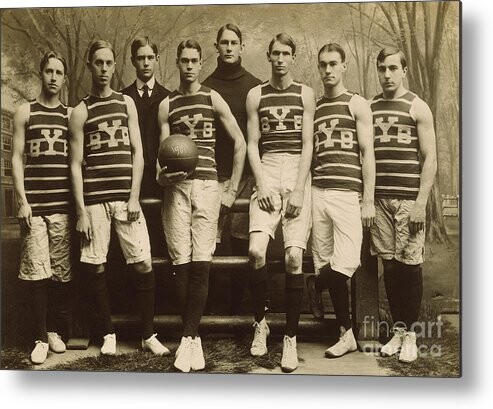 From Style to comfort: The Evolution of Basketball uniforms  