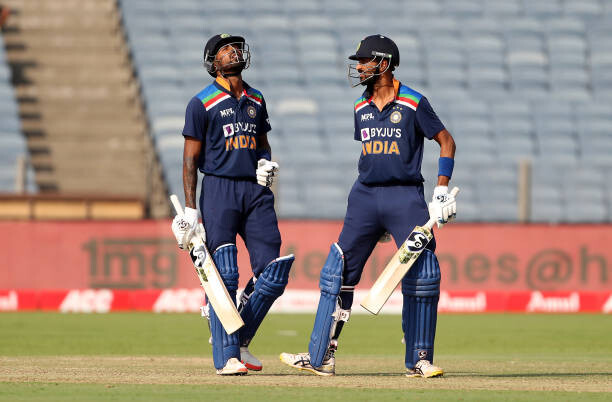 Famous Cricketing brothers who played together Famous Cricketing brothers who played together
