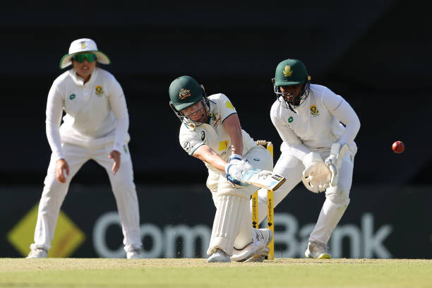 Australian Cricket Couple Misses Out on "Mr. and Mrs. 100 Australian Cricket Couple Misses Out on "Mr. and Mrs. 100