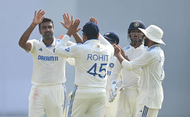 R. Ashwin Departs from 3rd Test Due to Family Reasons  