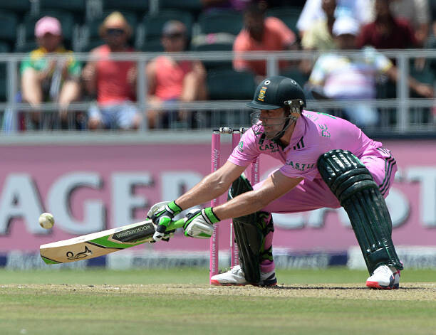 Top 5 Batsmen With Most Sixes in an ODI Innings  