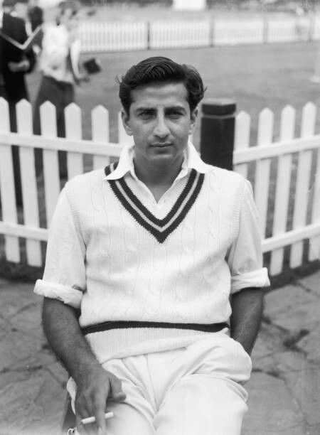 Do Cricketers Smoke? Check Out These Images To Find Out  