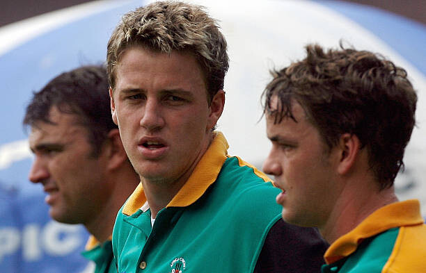 Famous Cricketing brothers who played together Famous Cricketing brothers who played together